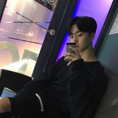 十八岁未成年_qq男生头像_我要个性网