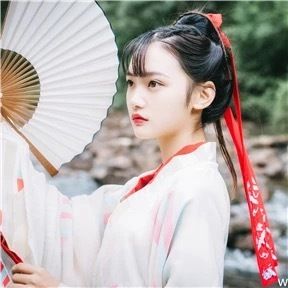 程清然:艳压众魁 桃扇轻遮远山眉_qq女生头像_我要