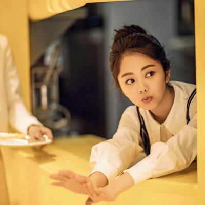 吃可爱长大的谭松韵