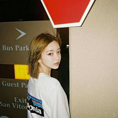 姜泰莉,颜值超高的美少女