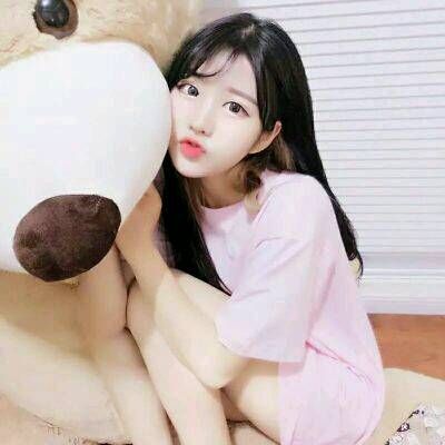 抱猫女_qq女生头像_我要个性网