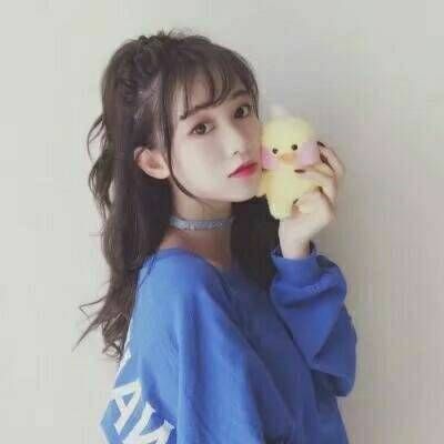 喵酱：每个人都有一个闺蜜♡