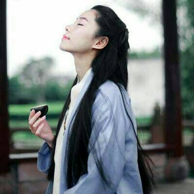 君问归期？未有期。