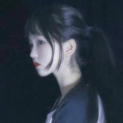 模糊女生头像