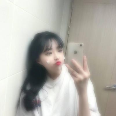 江雾女生头像2