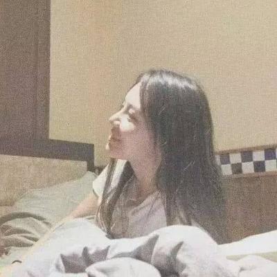 一批女生头像来了