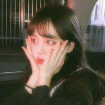 捧脸小仙女_qq女生头像_我要个性网