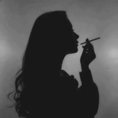 当没人宠你的时候,就要做自己的女王