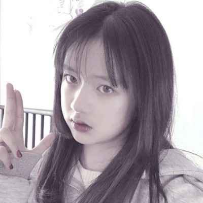 女生头像.并没觉得抑郁症很丢人