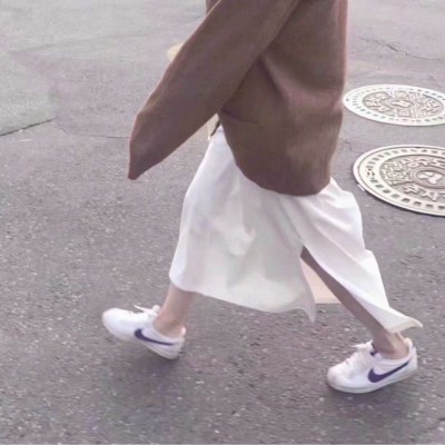 少女腿控 随遇而安_女生头像_我要个性网