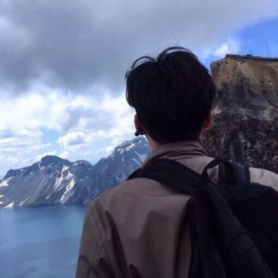 允言:小清新阳光男生头像