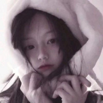 梓兮杂头其实女生比男生更喜欢漂亮小姐姐吧