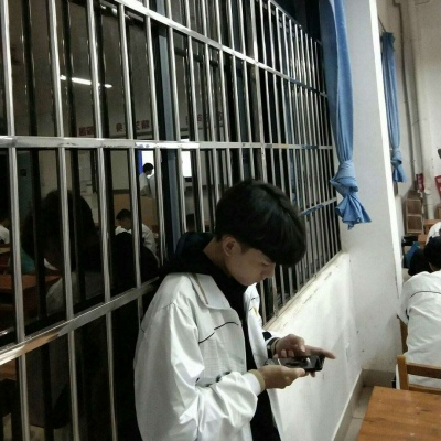 吝啬挡脸/帅气不露脸/优质男头_男生头像_我要个性网