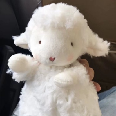 布娃娃/羊咩咩/可爱/白色/软 超可爱的小羊布娃娃头像