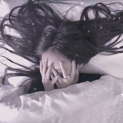 神仙女生头像星星点缀可耐神秘