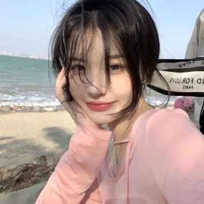 ins清新甜美真人女头祝你过得愉快