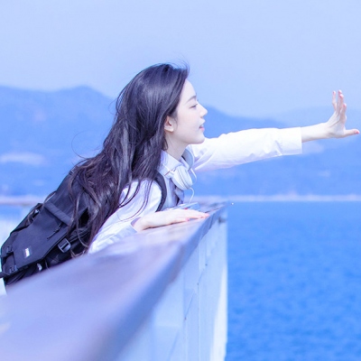 顾柒颖ins蓝色系清新女头