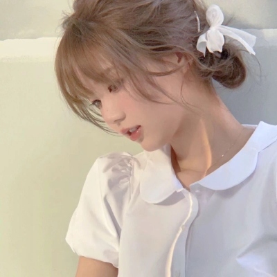 优质女头月亮失约了你会吗