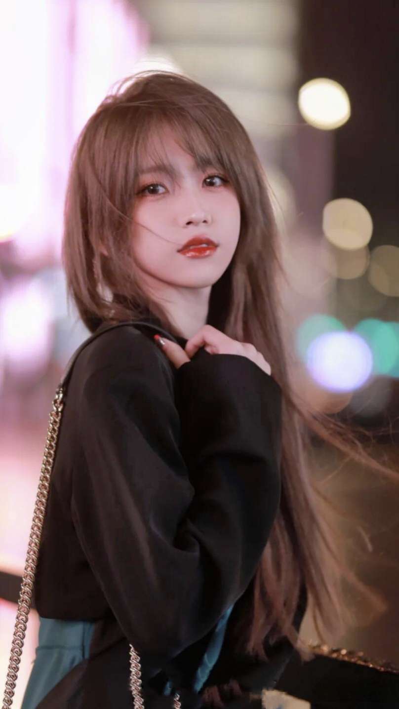 一见钟情_手机壁纸_明星美女手机壁纸_我要个性网