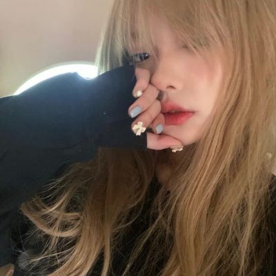 ins甜妹微信女头未经允许擅自特_微信头像_我要个性网