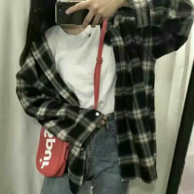 女生