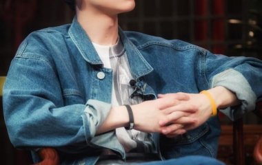 白敬亭，怎样都好看@陌初落
