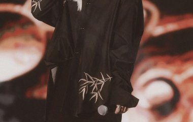 黄明昊