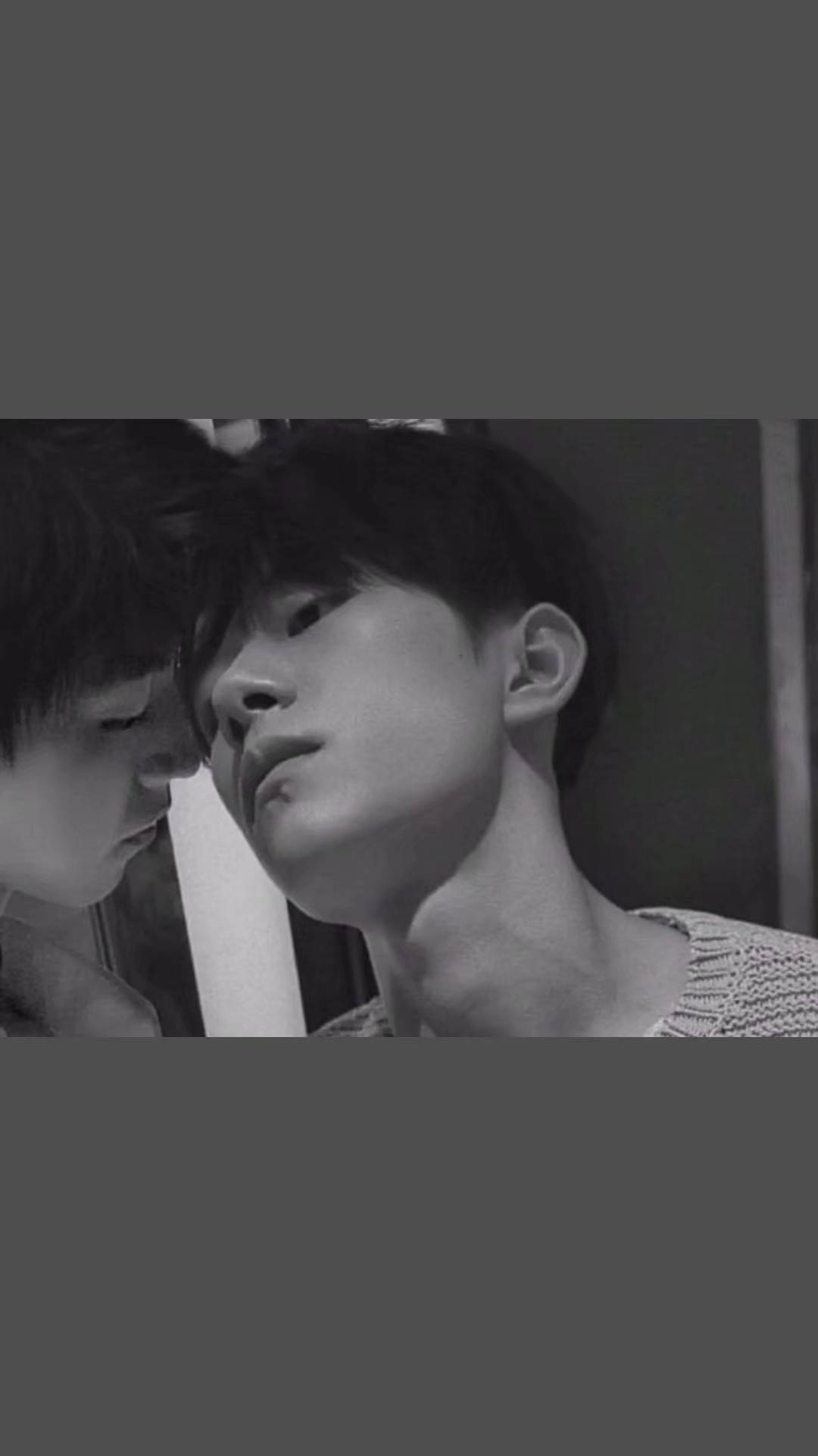 软锦：“TFBOYS情侣壁纸背景锁屏”