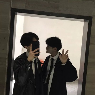 qq个性男生兄弟=男生兄弟名字帅气冷酷