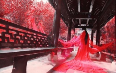 穿上红衣只为成为你的新娘