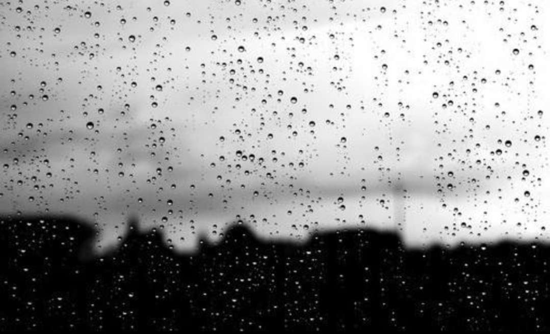 下雨天抑郁的图片图片