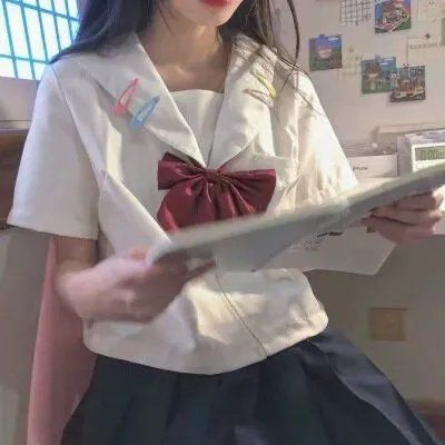 学习女头(同是寒窗苦读 怎会甘拜